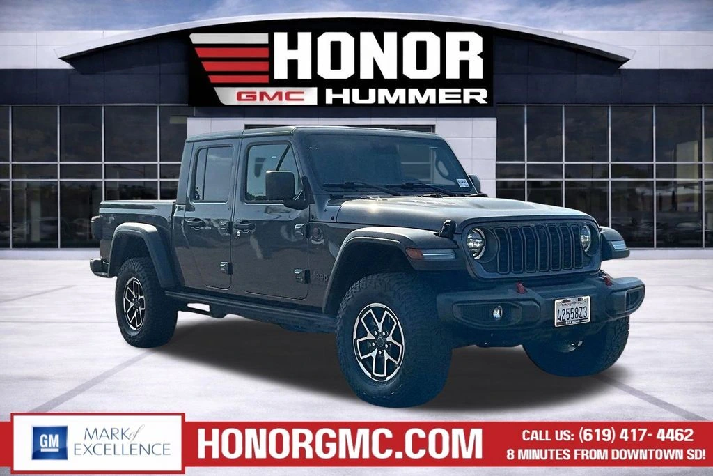 2024 Jeep Gladiator Rubicon's photo