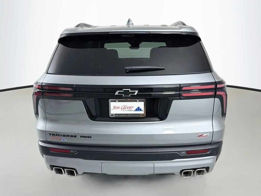 2027 Chevrolet Traverse Z71 - Photo 6