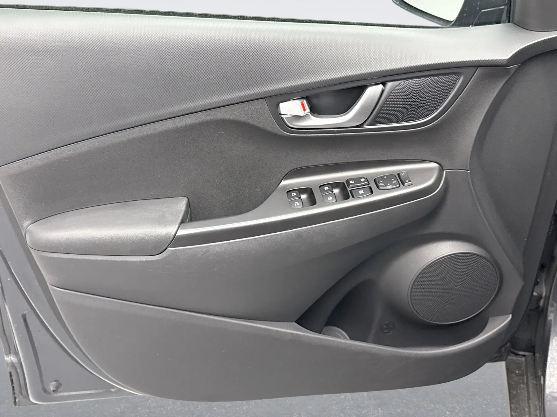 2023 Hyundai Kona SEL N Line photo 9