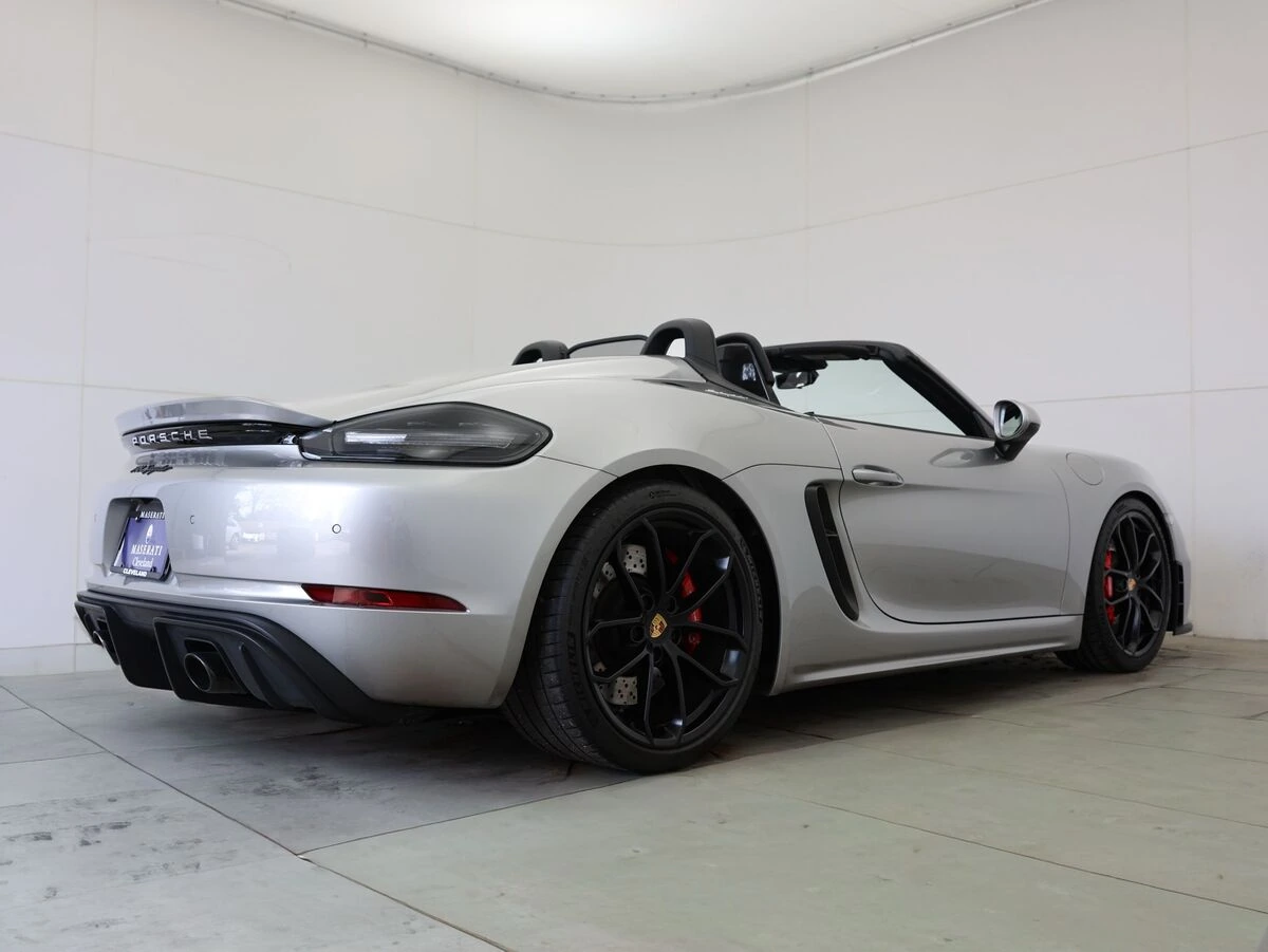 2022 Porsche 718 Spyder - Photo 10