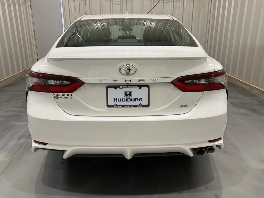 2024 Toyota Camry SE photo 20