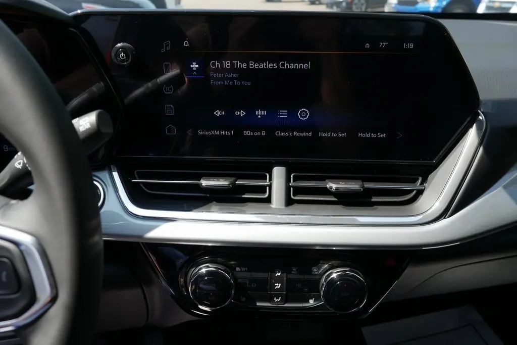 2026 Chevrolet Trax LT photo 15