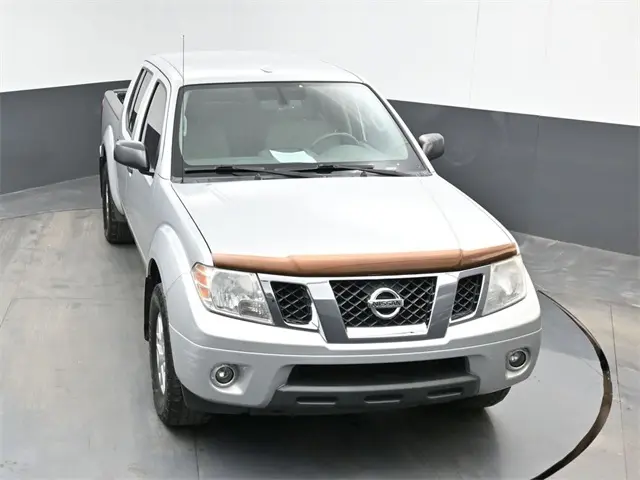 2016 Nissan Frontier SV photo 24