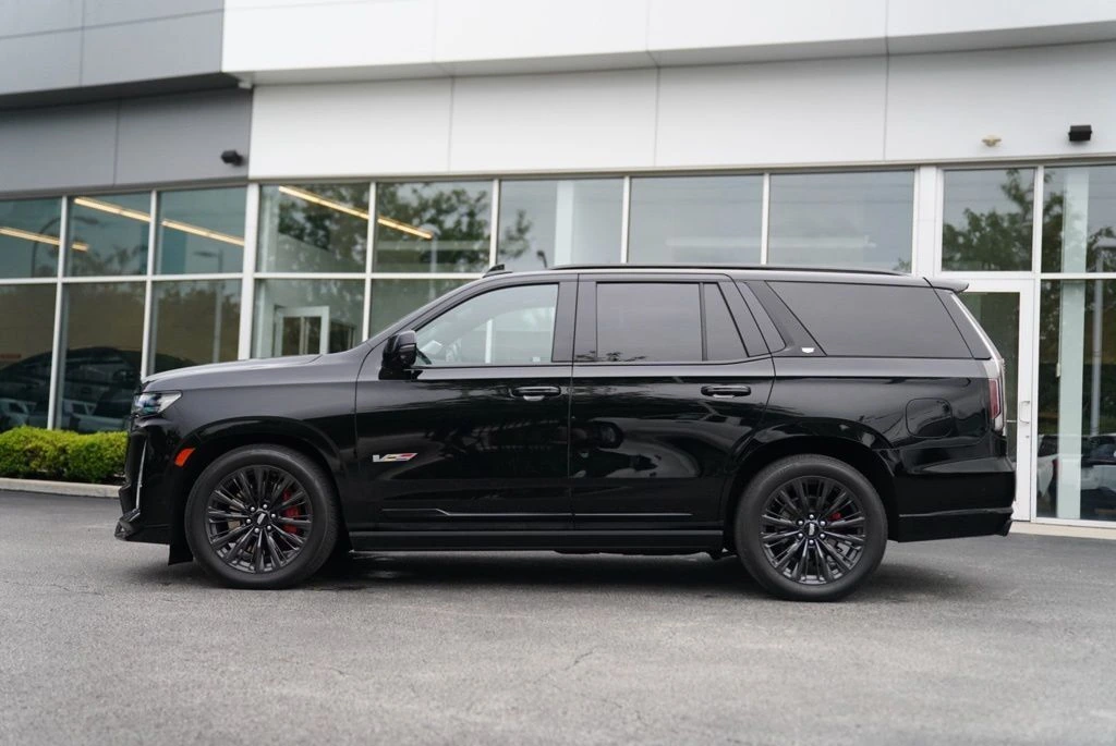 2023 Cadillac Escalade V-Series - Photo 9