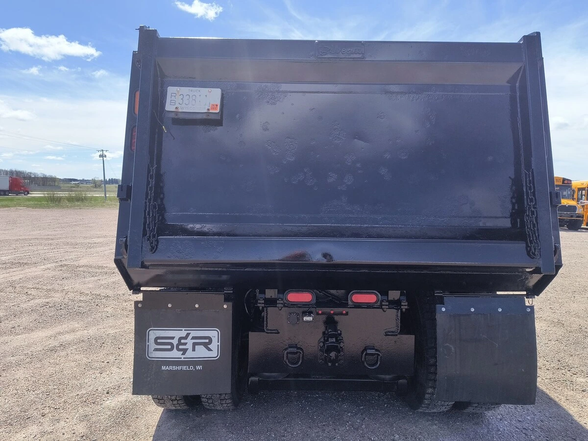 2018 International HX in Plover, WI — photo 5