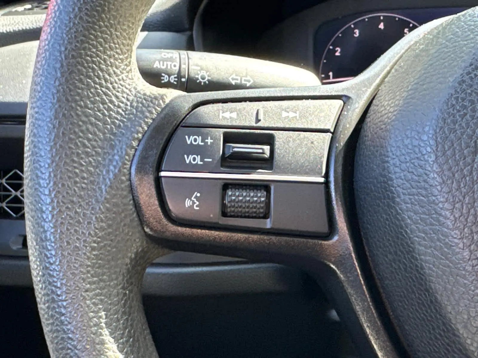 2023 Honda Accord EX photo 22