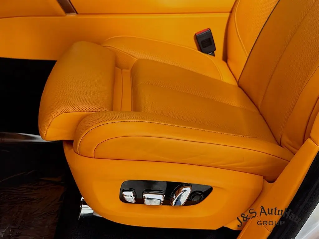 2022 Rolls Royce Cullinan RR31 photo 24