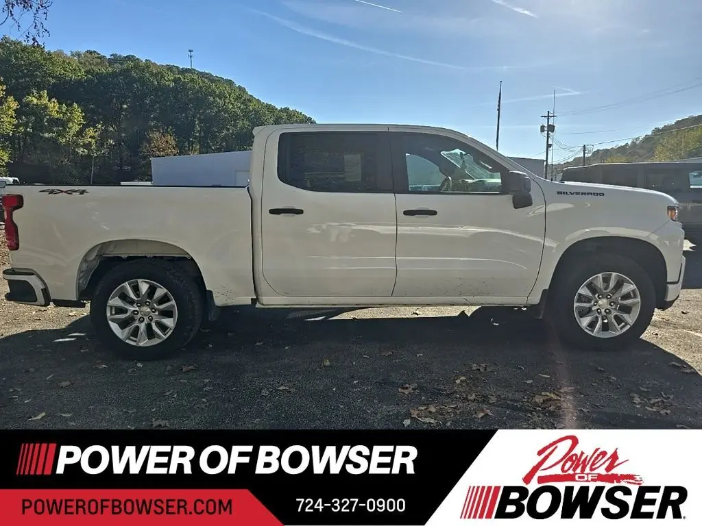 2020 Chevrolet Silverado 1500 Custom photo 3
