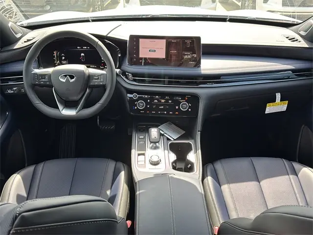 2026 Infiniti QX60 Luxe photo 10