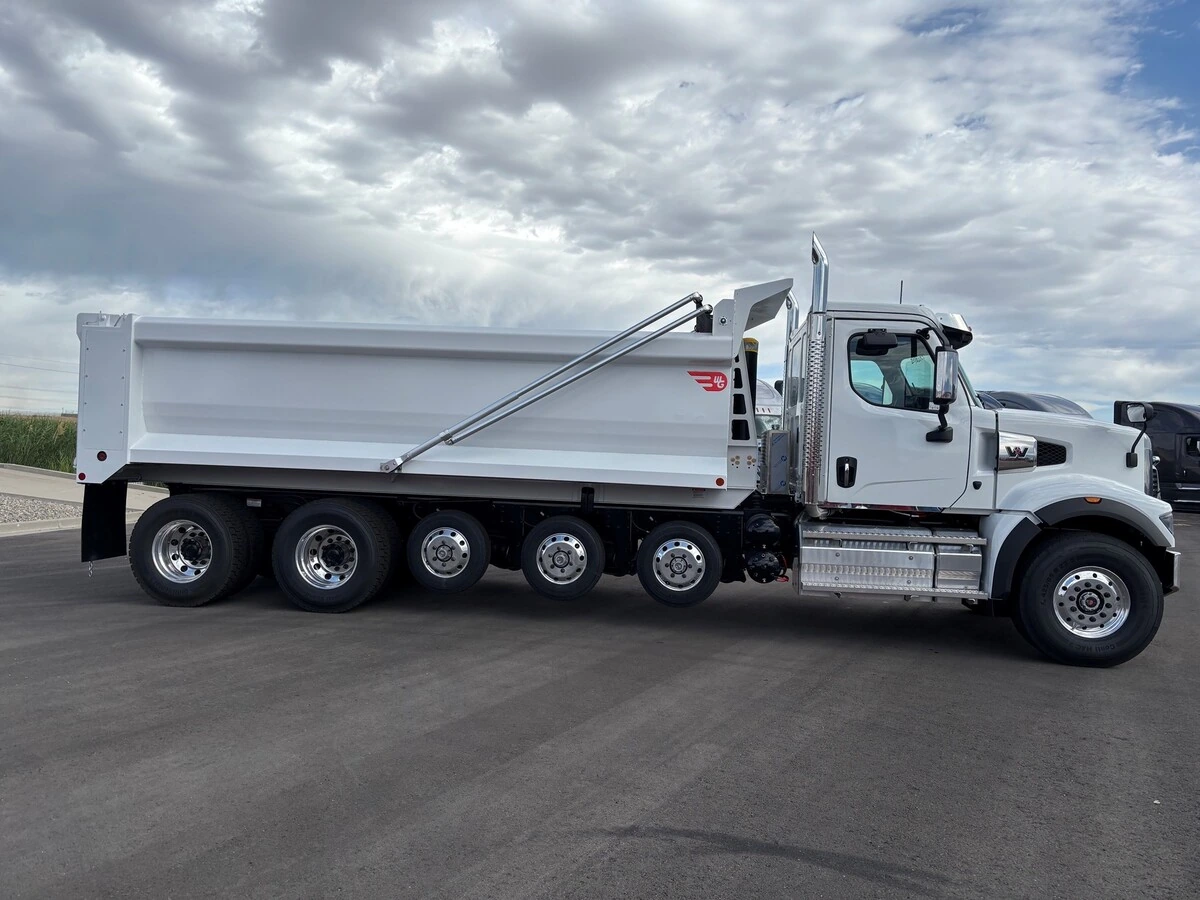2027 Western Star 49X — photo 4