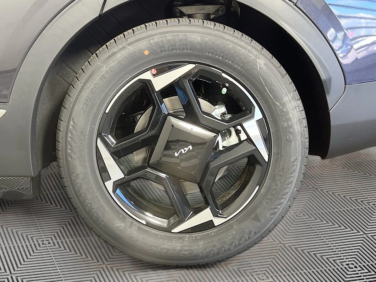 2026 Kia Sportage EX - Photo 33