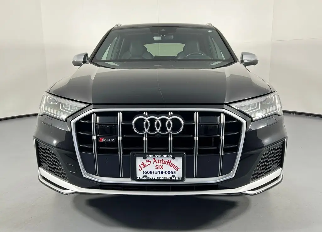 2021 Audi SQ7 Premium Plus photo 2