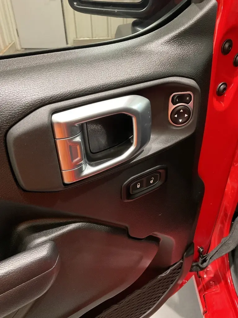 2024 Jeep Wrangler Willys 4xe photo 7
