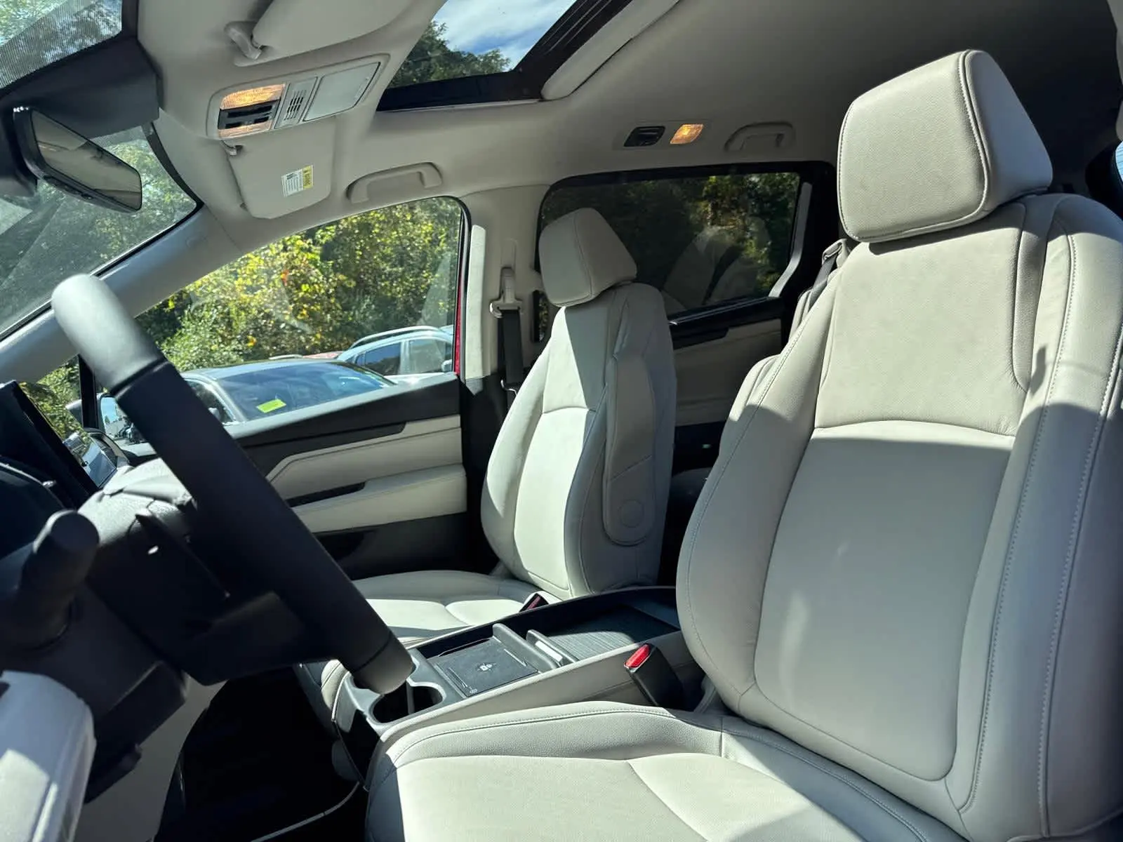 2025 Honda Odyssey EX-L photo 12