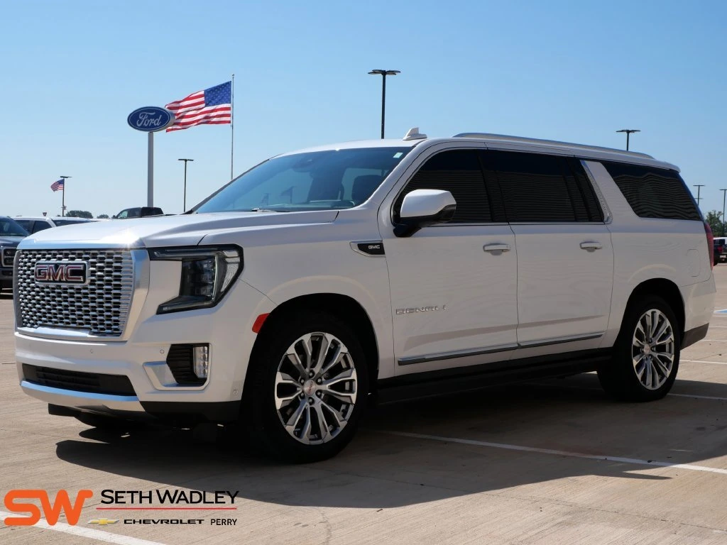 2023 GMC Yukon XL Denali - Photo 7