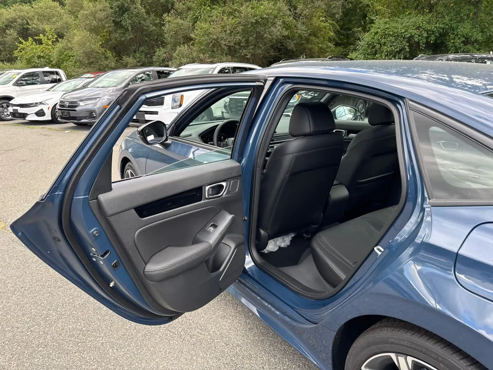 2025 Honda Civic Hybrid Sport Touring photo 30