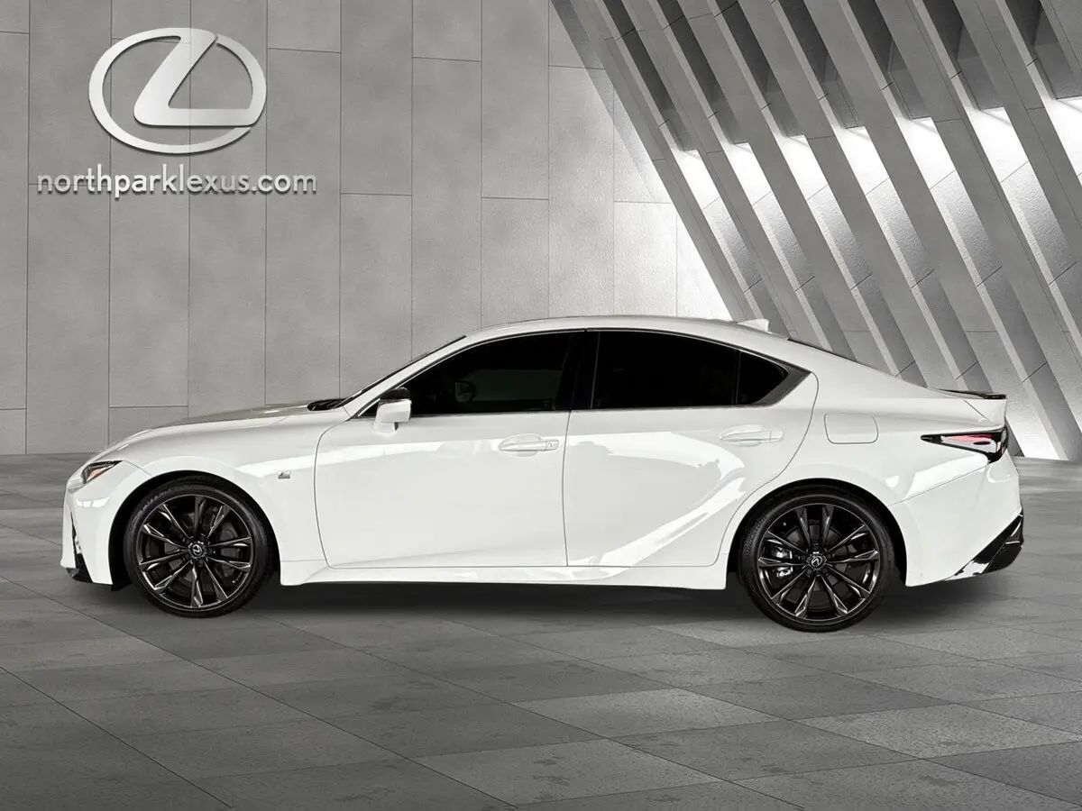 2024 Lexus IS