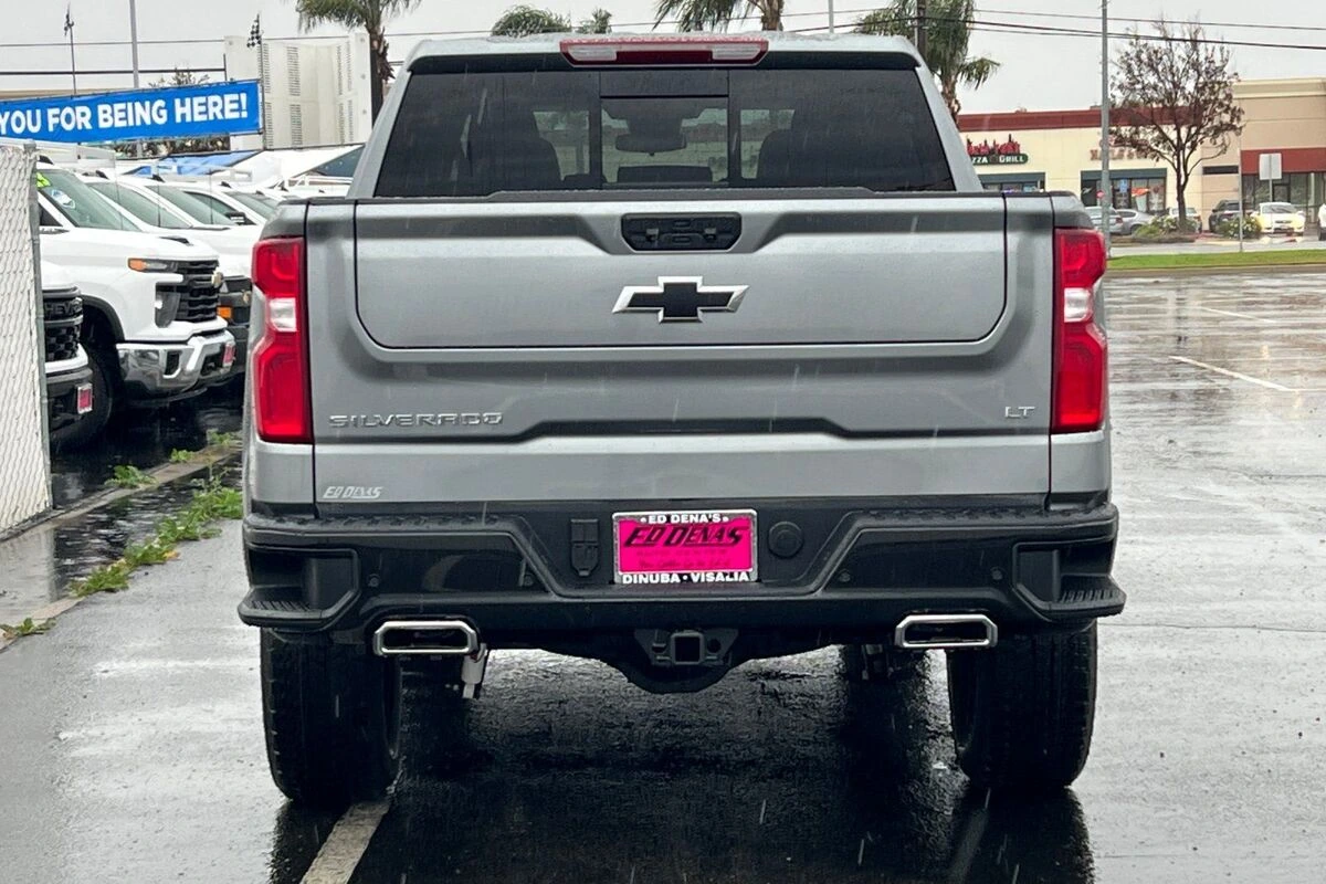 2026 Chevrolet Silverado 1500 LT Trail Boss - Photo 6