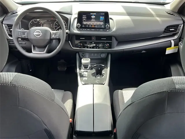 2026 Nissan Rogue SV photo 20