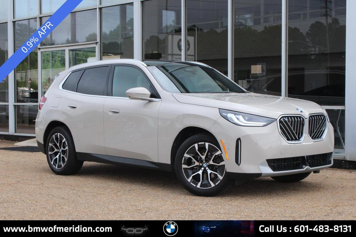 2026 BMW X3 30 XDRIVE's photo