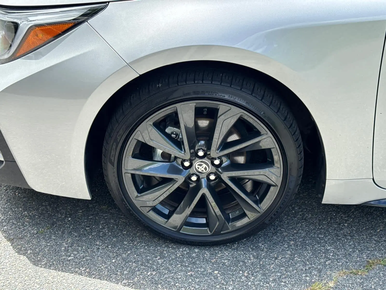 2024 Toyota Corolla SE Premium photo 10