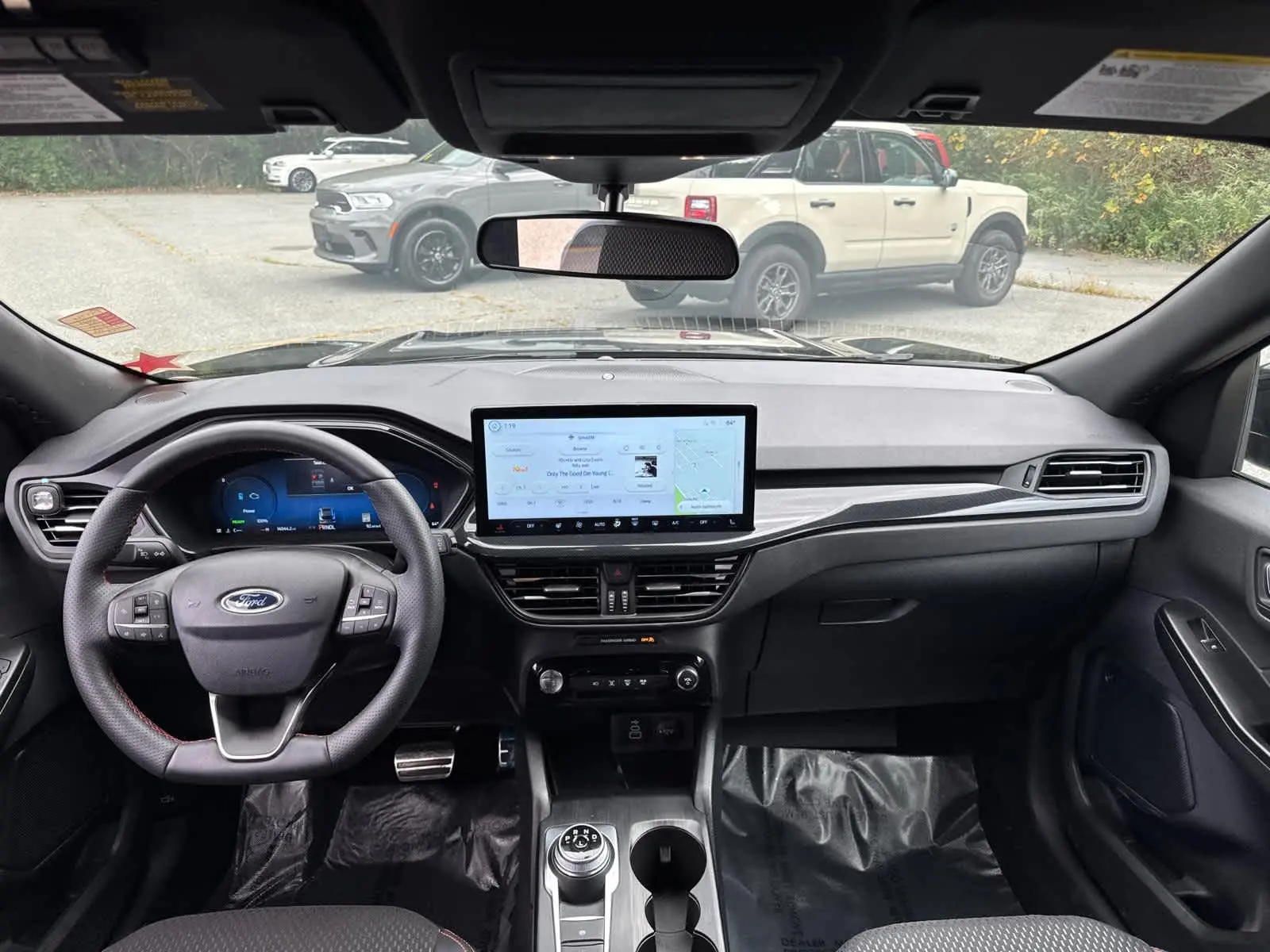 2024 Ford Escape ST-Line Select photo 30