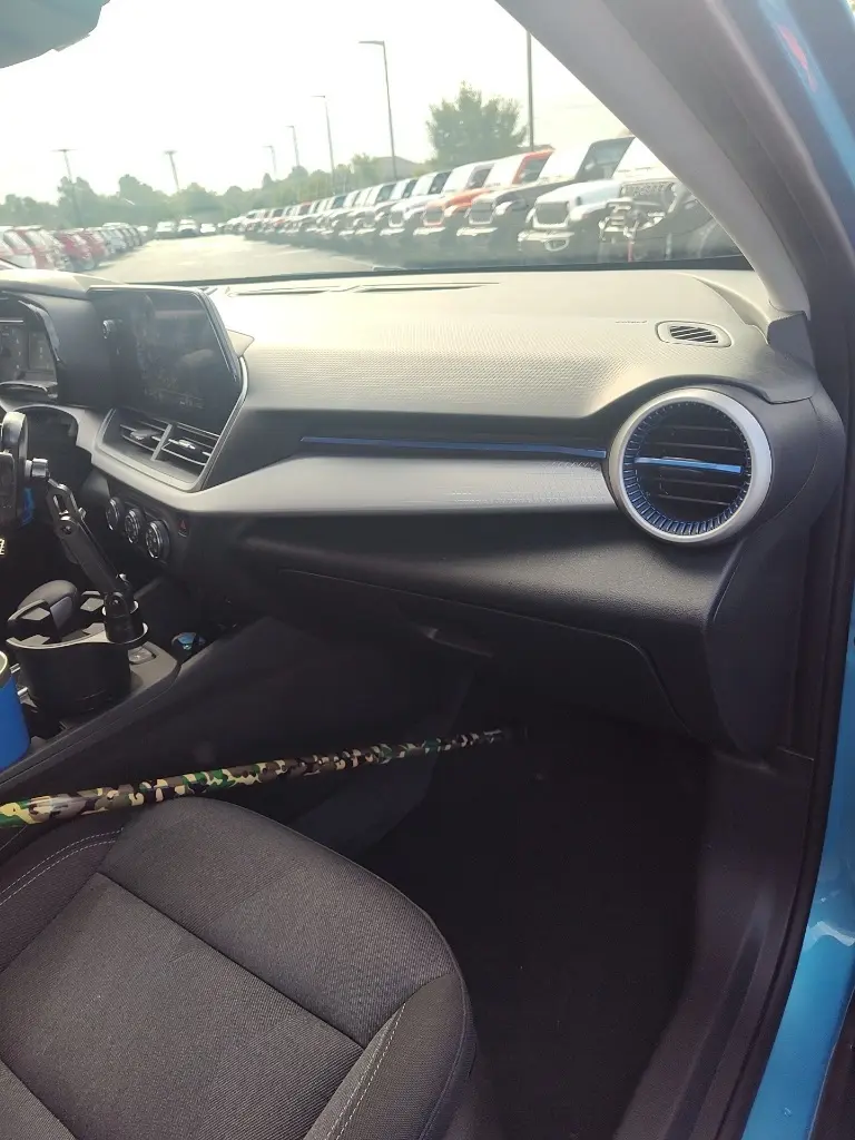 2025 Chevrolet Trax LS photo 11