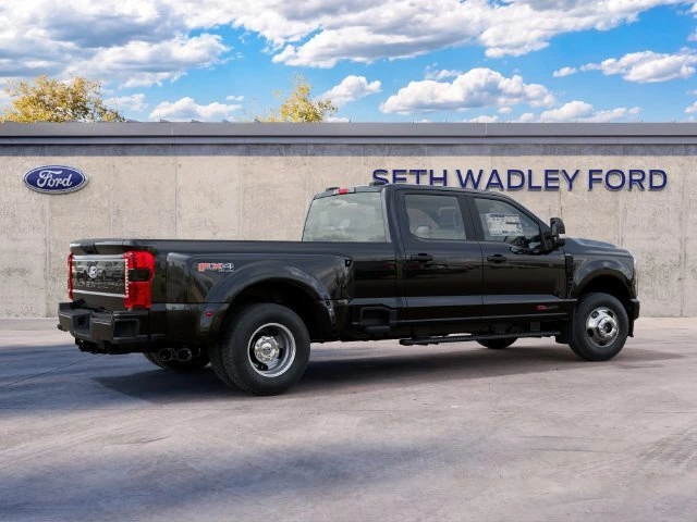 2027 Ford — photo 6