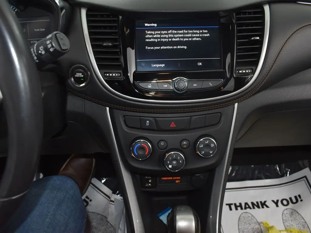2020 Chevrolet Trax LT photo 18