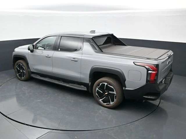 2026 Chevrolet Silverado EV LT - Photo 31