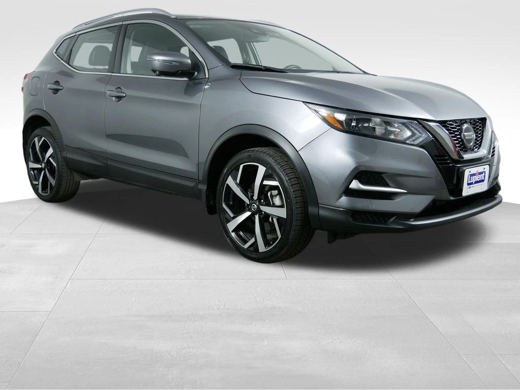 Used 2020 Nissan Rogue Sport SL with VIN JN1BJ1CV0LW252015 for sale in Brooklyn Park, Minnesota