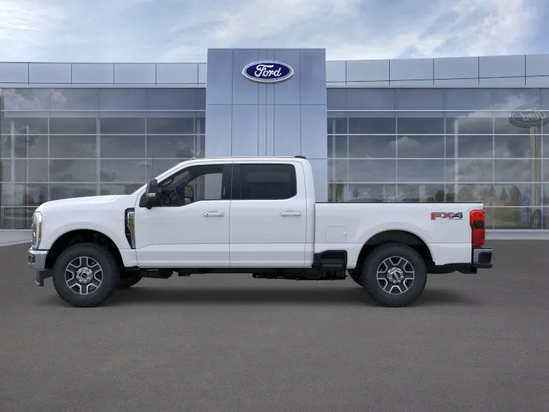 2025 Ford F-250 Lariat photo 4
