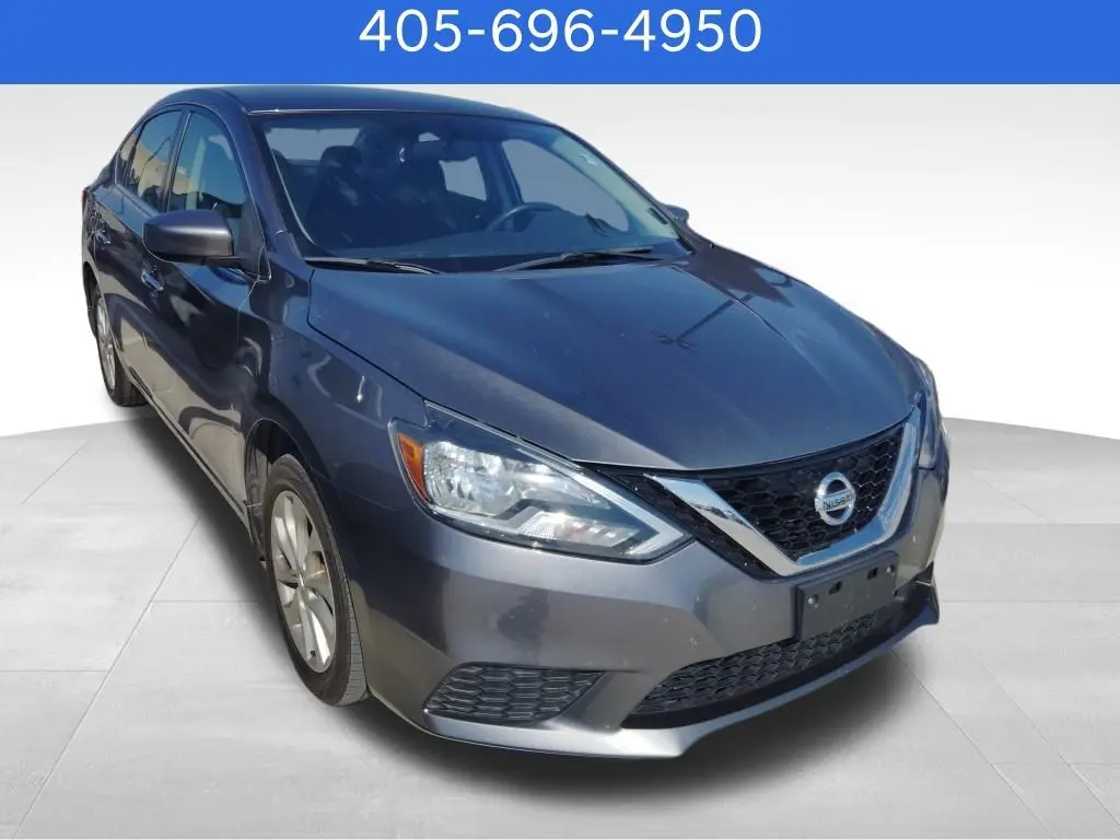 2018 Nissan Sentra SV photo 2
