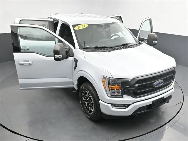 2021 Ford F-150 XLT FX4 photo 30