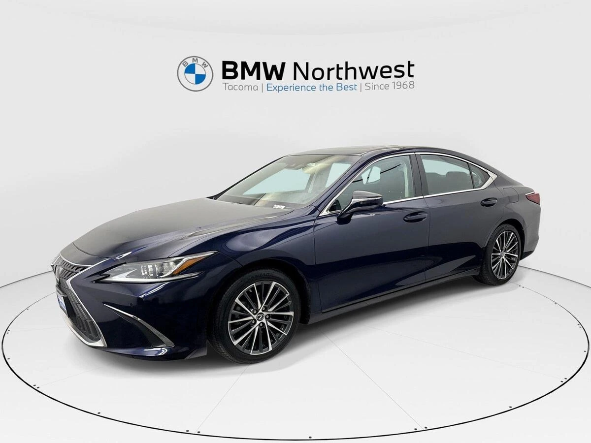 2022 Lexus ES