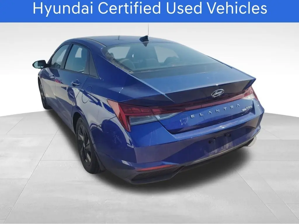 2023 Hyundai Elantra Hybrid Blue photo 3