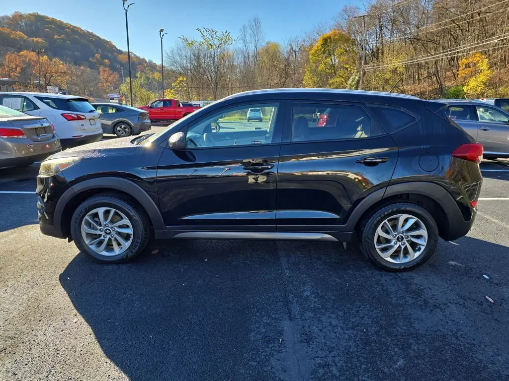 Used 2016 Hyundai Tucson SE with VIN KM8J3CA41GU185897 for sale in Monroeville, PA
