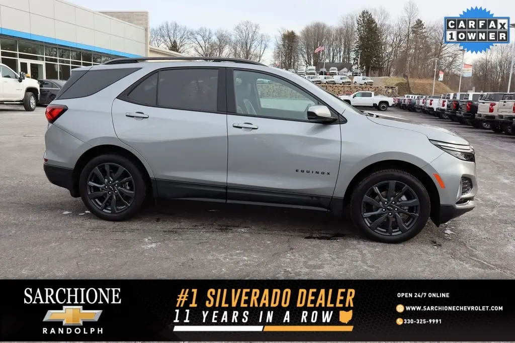 2023 Chevrolet Equinox RS's photo