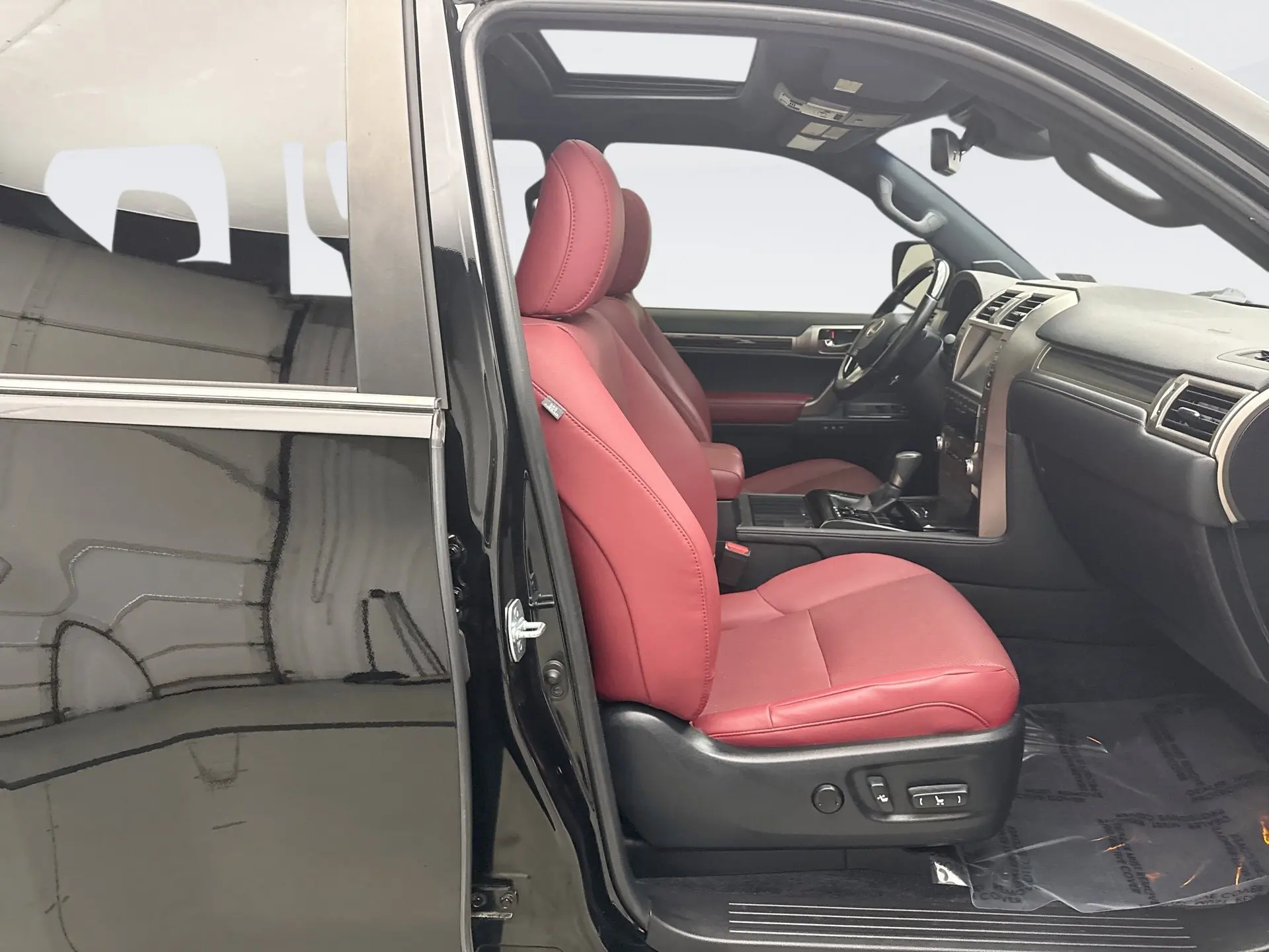 2021 Lexus GX Premium photo 16