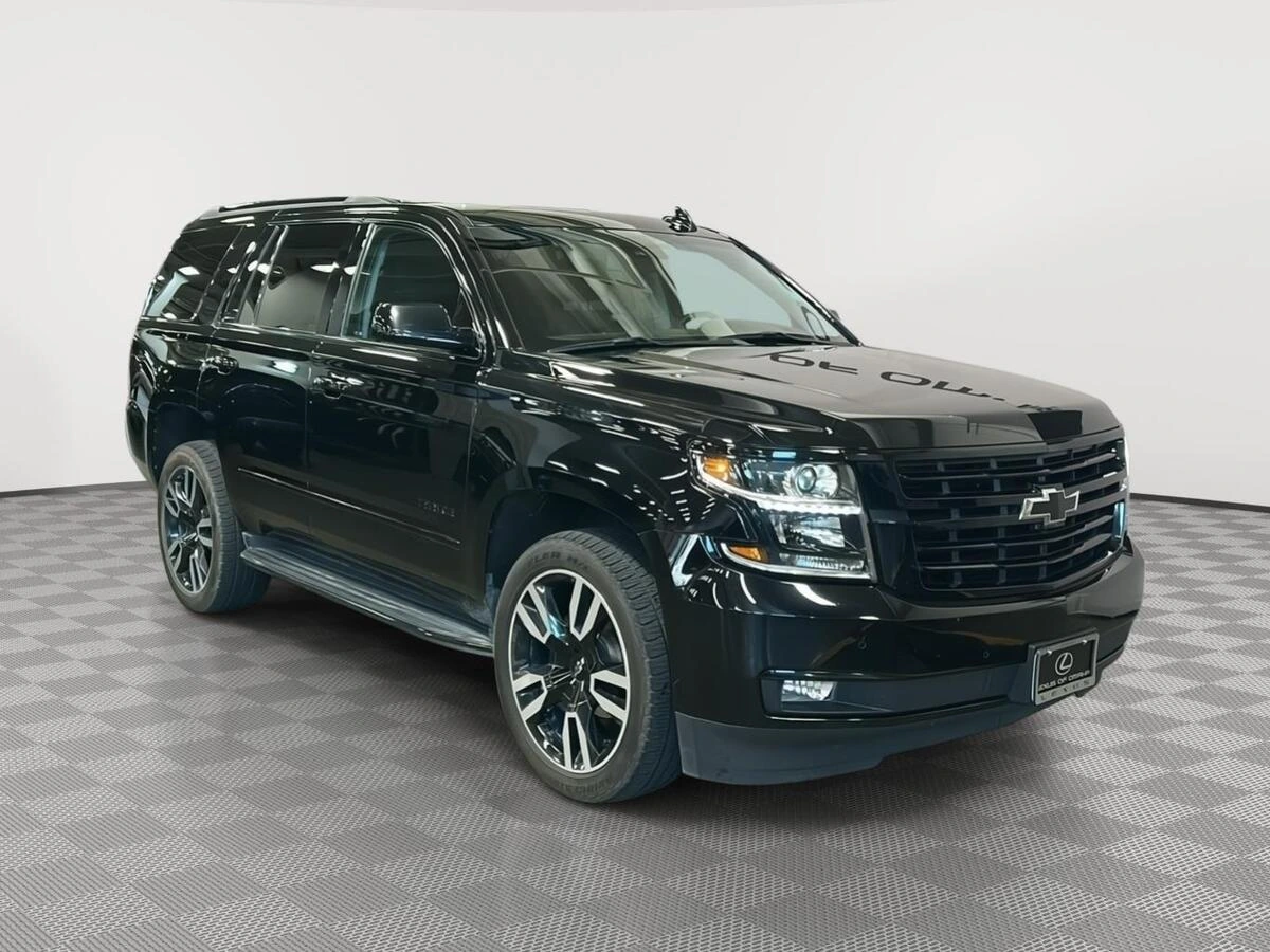 2019 Chevrolet Tahoe 4WD Premier's photo