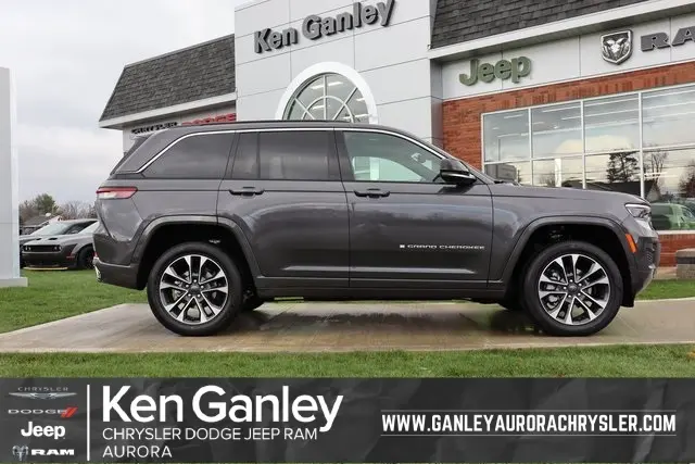 2025 Jeep Grand Cherokee Overland's photo