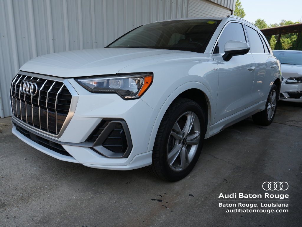 2022 Audi Q3 Premium