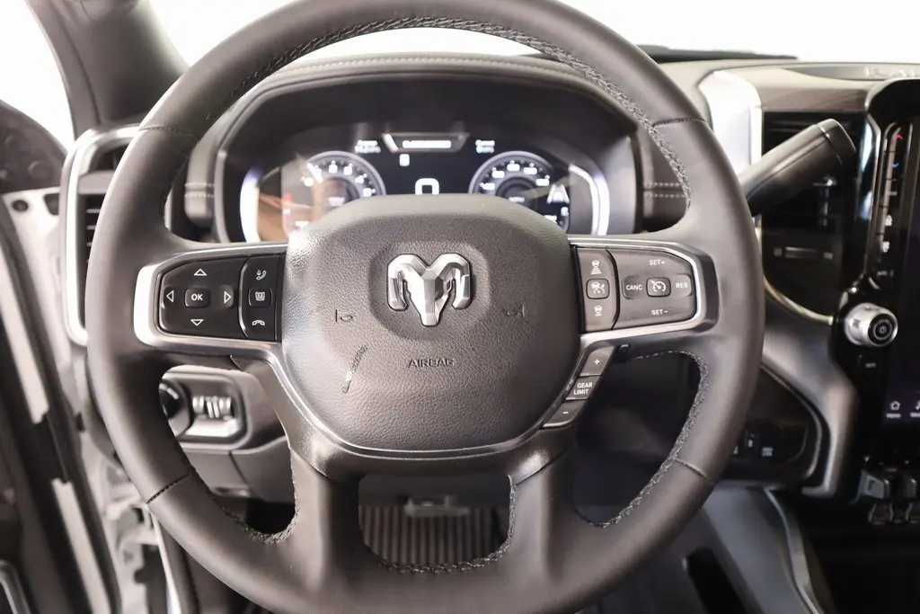 2025 Ram 2500 Laramie photo 3