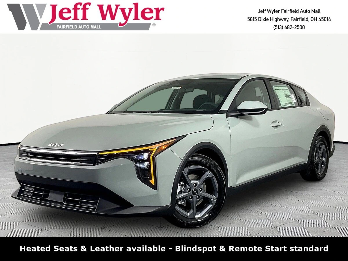 2026 Kia K4 LXS