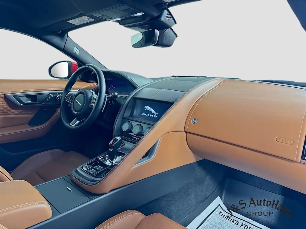 2021 Jaguar F-TYPE P300 photo 31