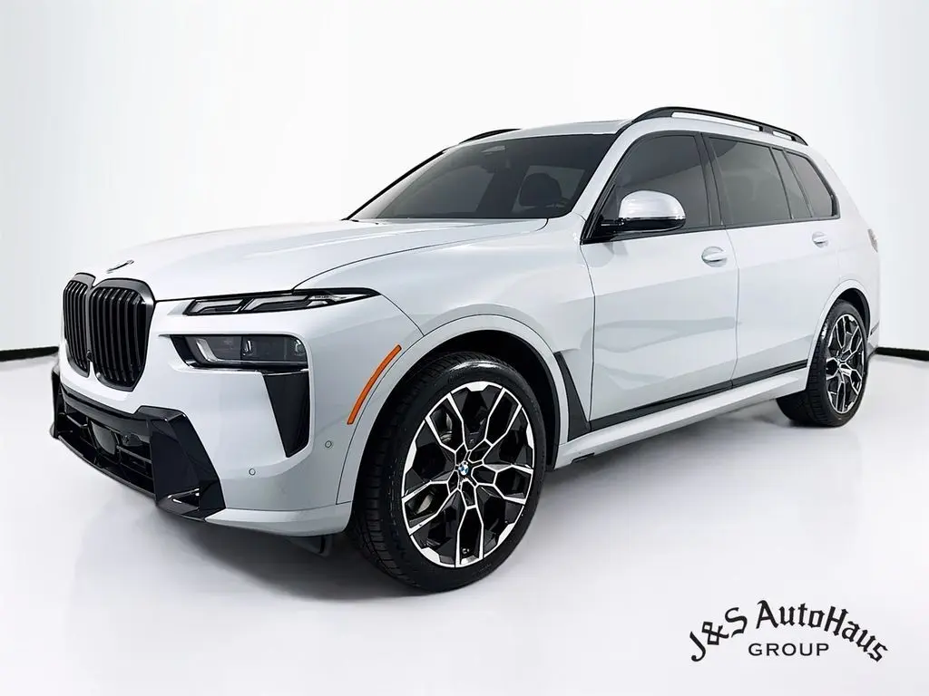 2025 Bmw X7 xDrive40i photo 3