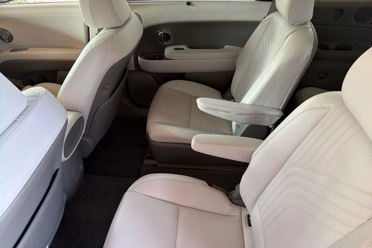 2026 Hyundai Palisade SEL - Photo 12