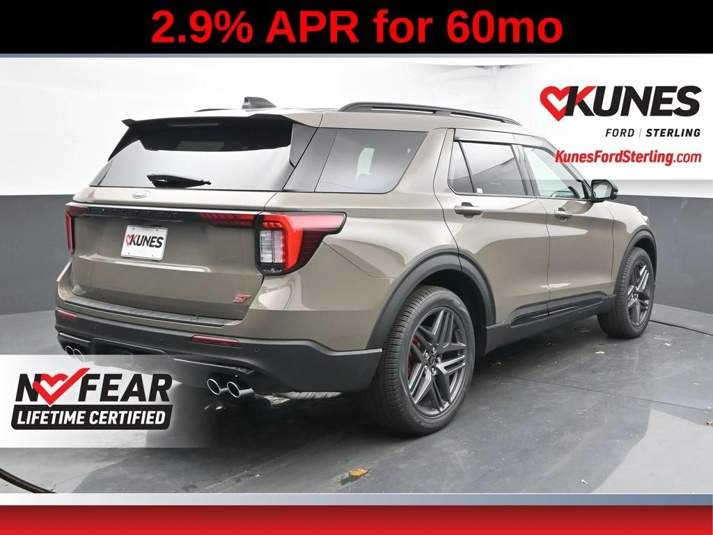 2026 Ford Explorer ST - Photo 7
