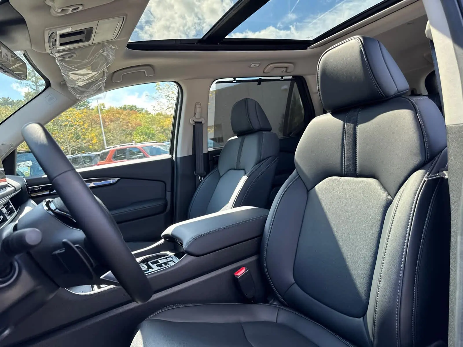 2025 Honda Pilot Touring photo 9