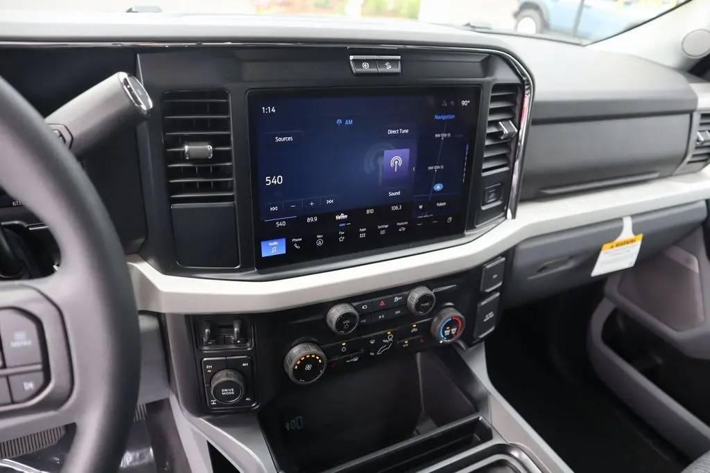 2026 Ford F-250 XLT photo 5